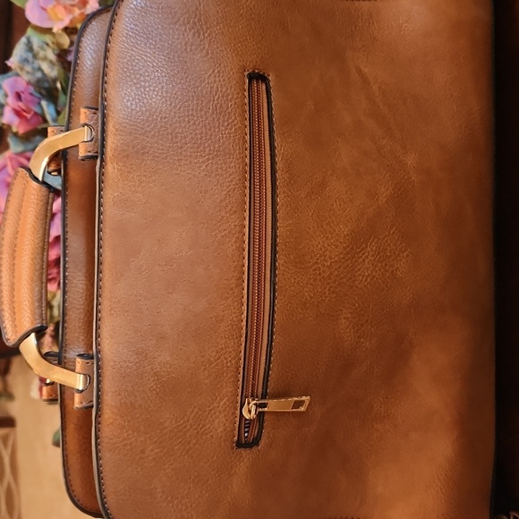 Beautiful carmal bag - Picture 8 of 8